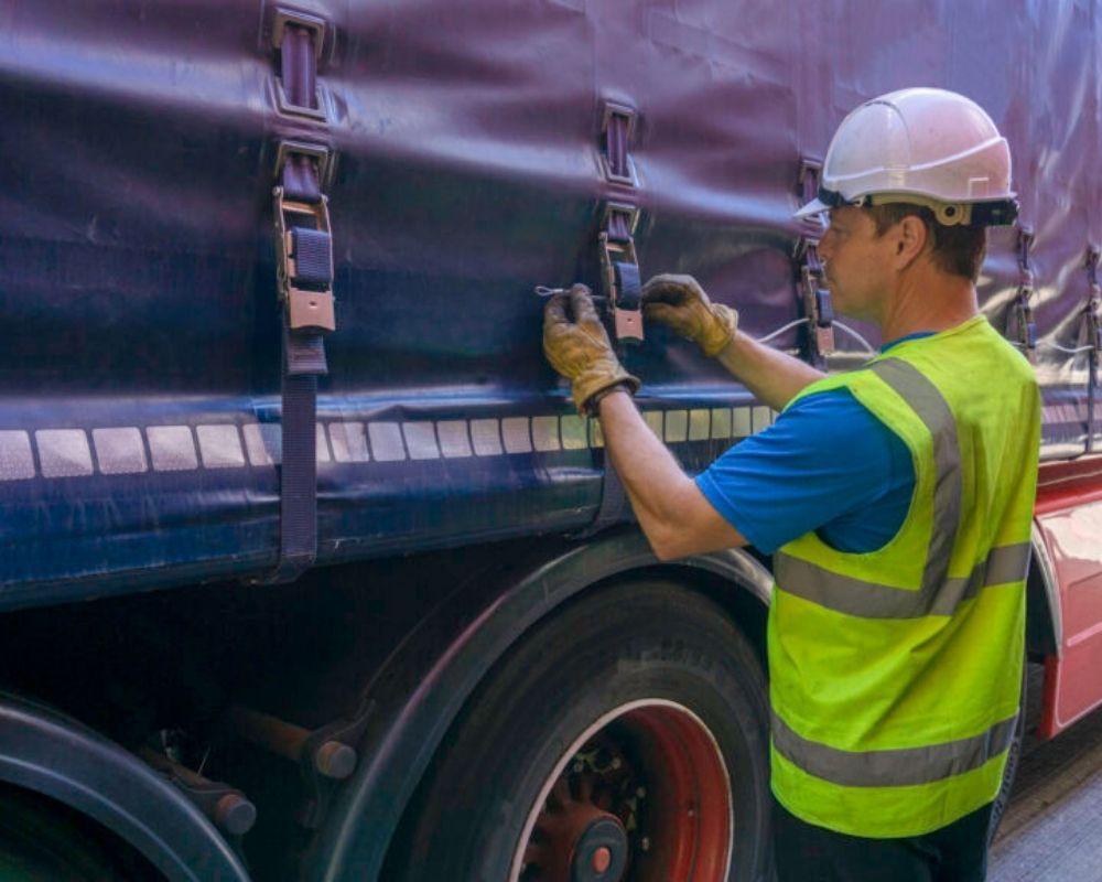 Mitigating Supply Chain Risks in UK Construction: A Focus on Heavy Materials